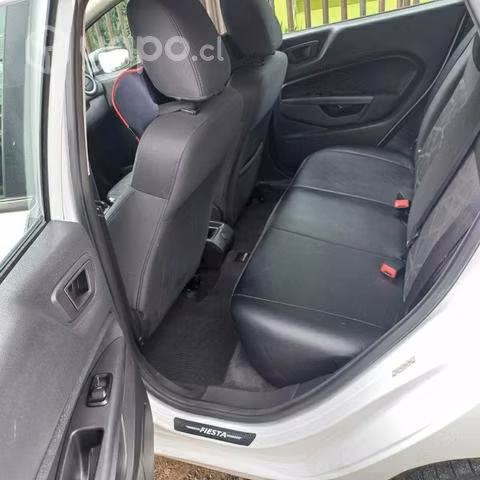 Ford fiesta - Imagen 10