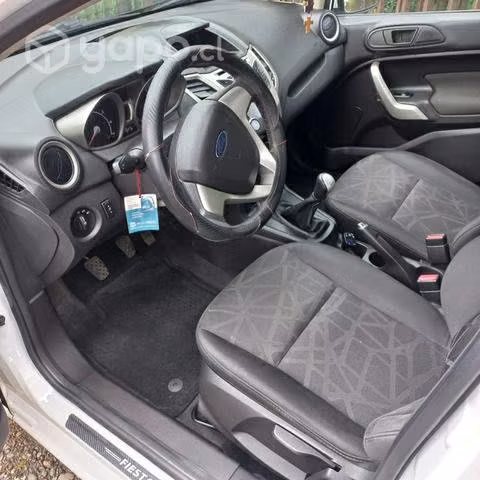 Ford fiesta - Imagen 5