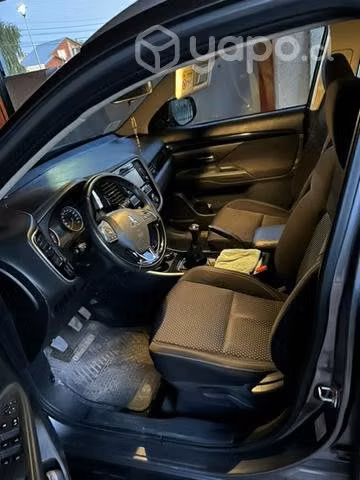 Mitsubishi new Outlander 2020