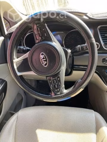Se vende kia carnival año 2016 - Imagen 7