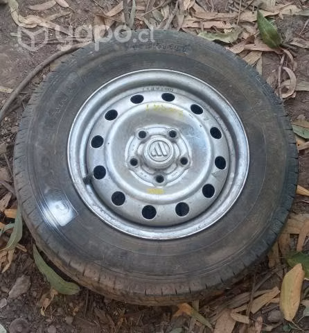 Llanta Fierro Con Neumático Foton Midi