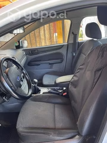 Vendo Ford Focus 1.6 año 2010, 165.000 kilómetros