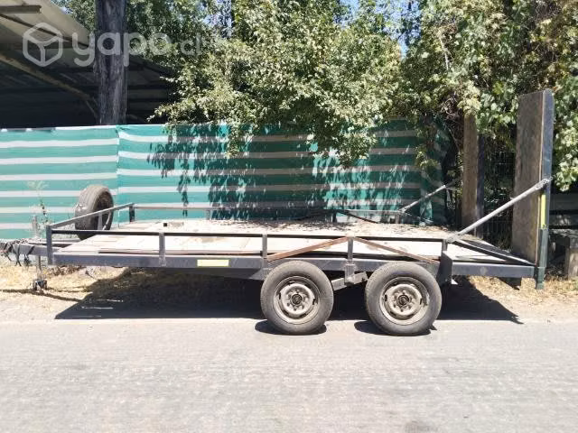 Carro de arrastre, se trasladaba mini cargador