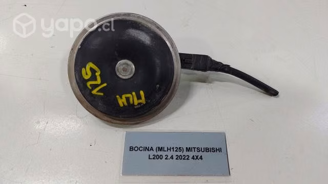 Bocina Mitsubishi L