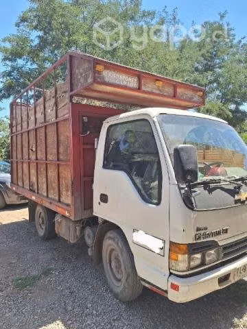Camion chrvrolet año 2004