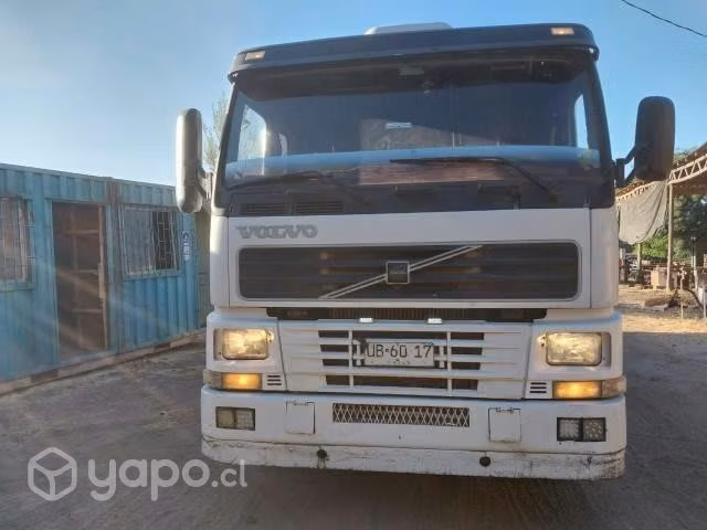 Vendo volvo fm12