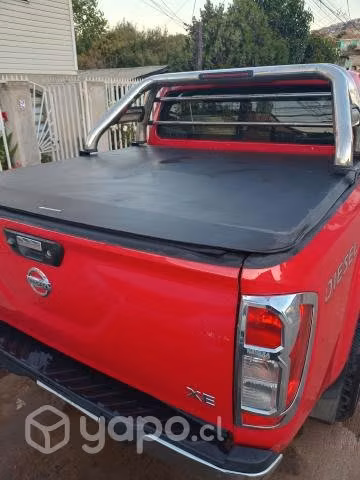 Camioneta 4x2 Nissan np300 diesel 2018