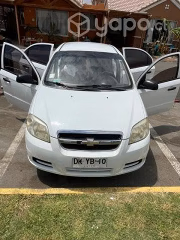 Vendo aveo 2012
