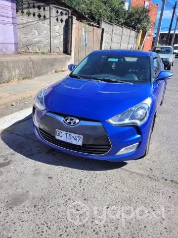 Hyundai Veloster buen estado