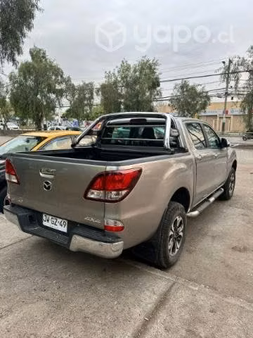 Mazda bt