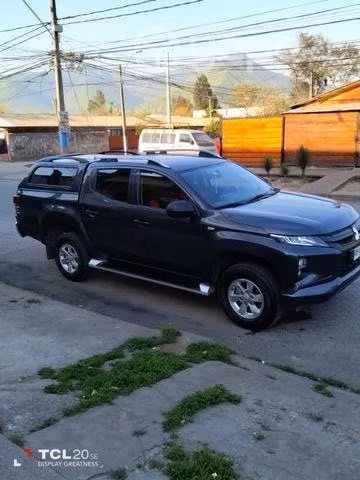 Mitsubishi L200 work 2.4