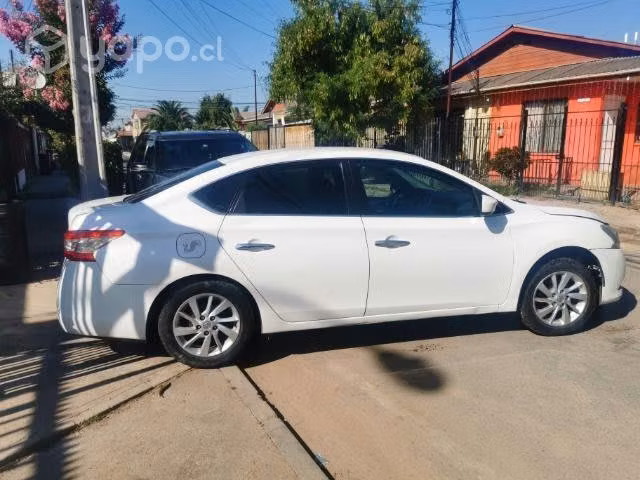 Nissan sentra 2014