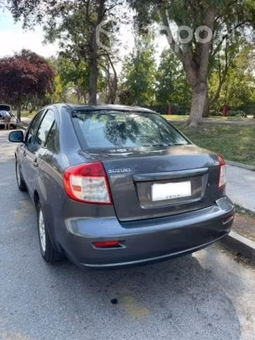Suzuki sx4 2010