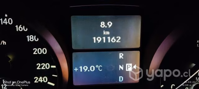 Vendo SUV familiar Mercedes Benz año 2011 - Imagen 7