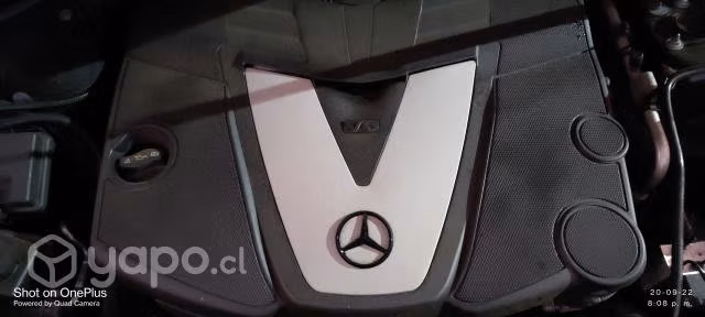 Vendo SUV familiar Mercedes Benz año 2011 - Imagen 6