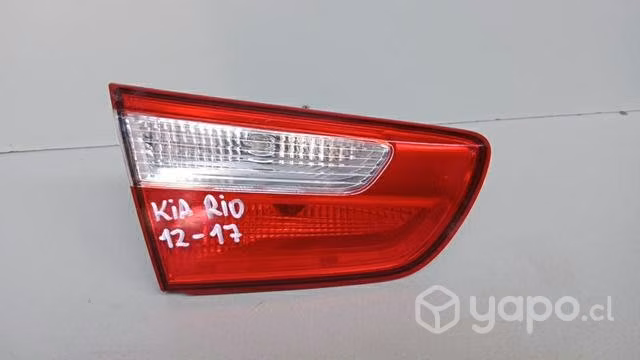 Foco maleta kia rio dmg repuestos