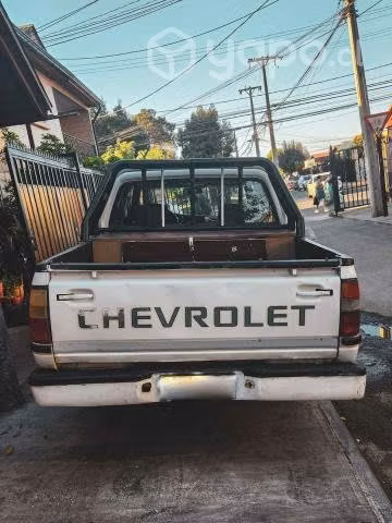 Chevrolet luv 2005
