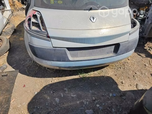Parachoque trasero renault megane 2007