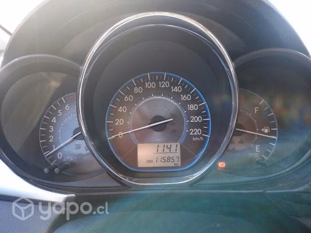 Toyota yaris 2017 - Imagen 5
