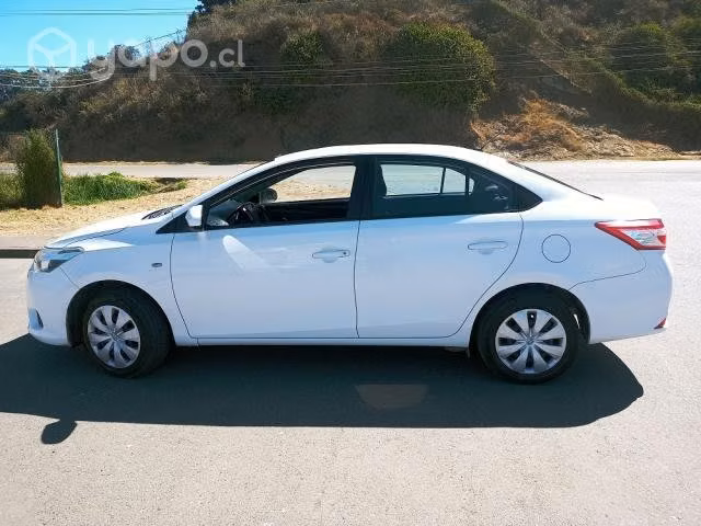 Toyota yaris 2017 - Imagen 3