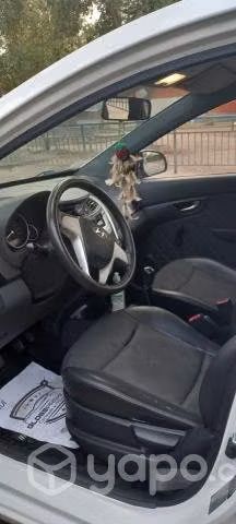 Hyundai eon 2017