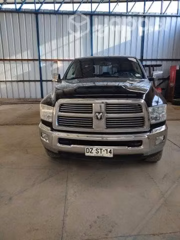 Dodge ram excelente estado