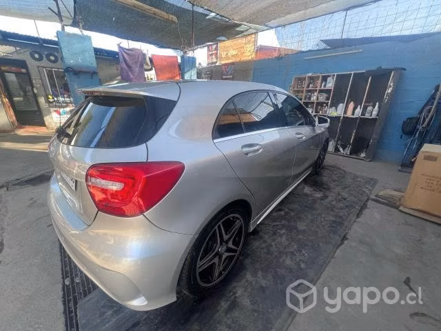 MERCEDES BENZ A200 2013 AT Bencinero Sunroof
