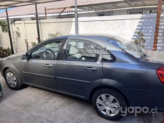 Chevrolet optra 2012 - Imagen 6