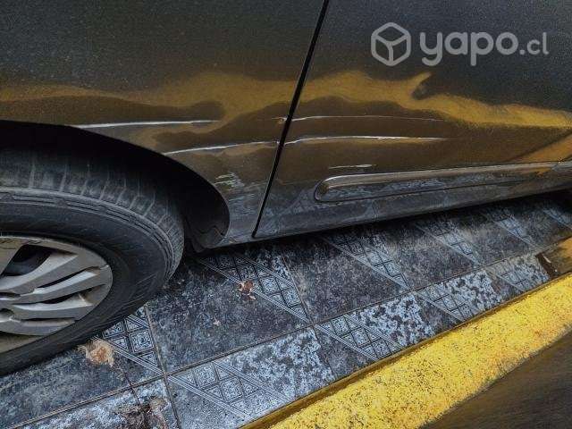 Kia motors carnival 2011