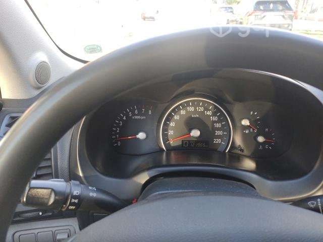 Kia motors carnival 2011
