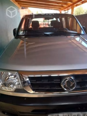 Se vende camioneta ZNA modelo RICH