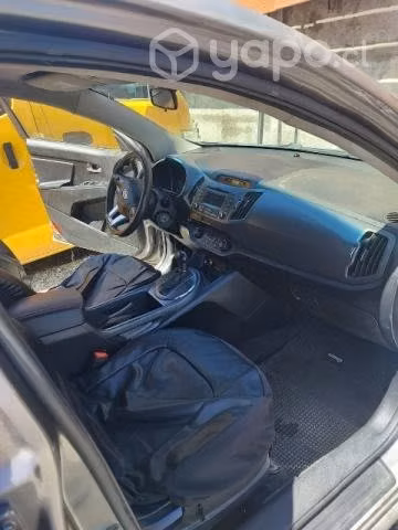 Se vende por renovación Kia Sportage 2011