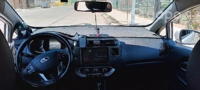 Kia río 4 se vende por renovación. Conversable