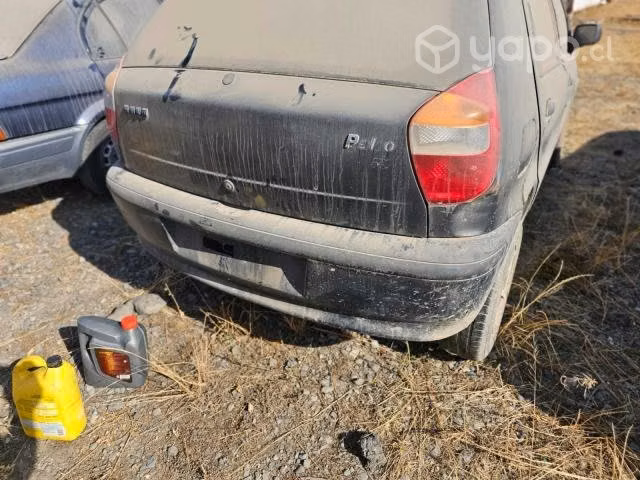 Parachoque trasero fiat palio 2003