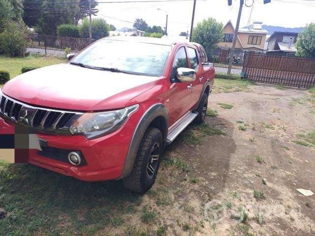 Mitsubishi L200 Turbo Diesel 4x4 mecánica - Imagen 9