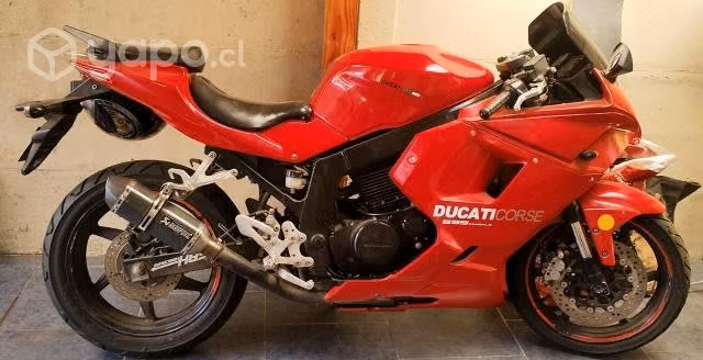 Moto GT 250 Hyosung