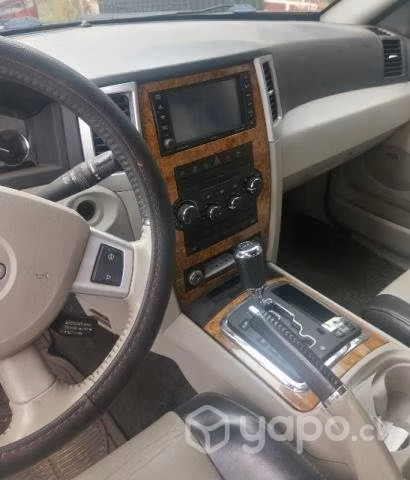 Vendo o Permuto JEEP CHEROKEE 2009