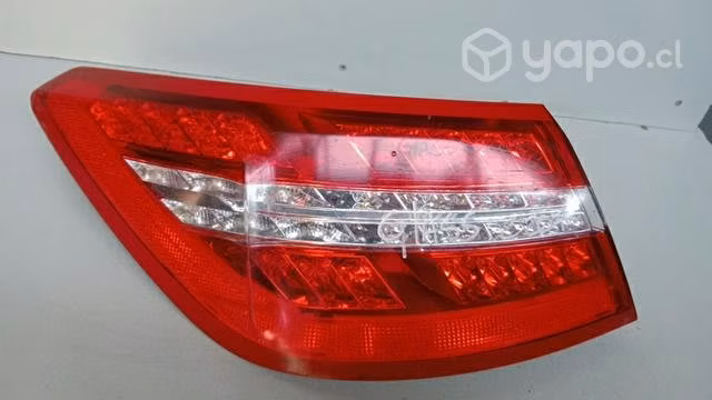 Foco mercedes benz glass c207 dmg repuestos