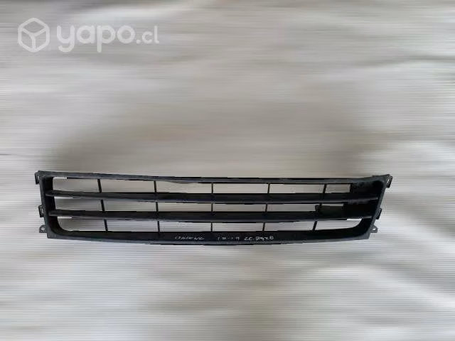Rejilla suzuki baleno 2018-2019