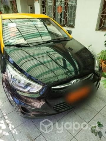 Hyundai Accent 1.6 Diesel año 2018, Patente Taxi