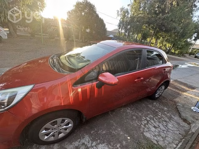 Vendo Kia Rio 5 año 2017