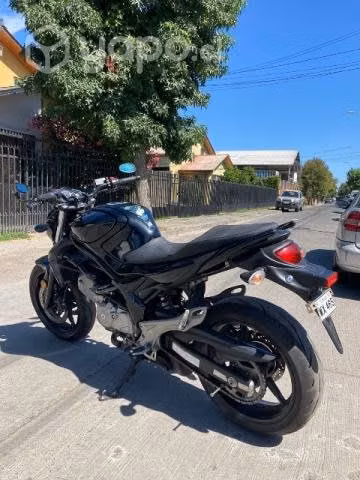 Suzuki Gladius 650cc