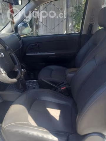 Vendo camioneta doble cabina full equipo año 2022