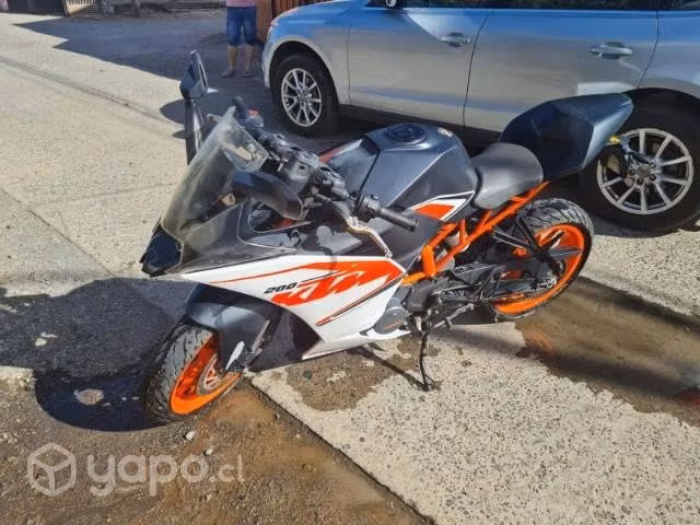 KTM RC200