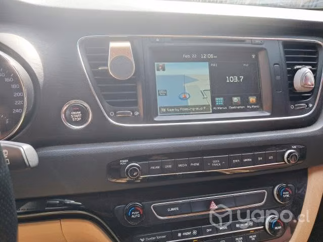Kia New carnival año 2016