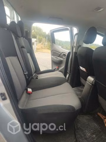 Mitsubishi L200 - Imagen 8