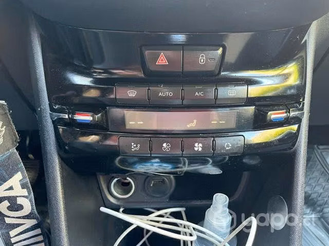 Peugeot 208 diesel 2019 - Imagen 4