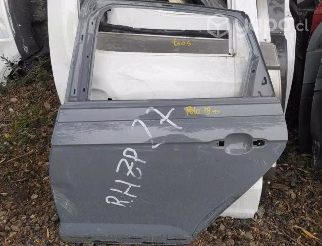 Puerta polo 18 a 23 Lh trasera