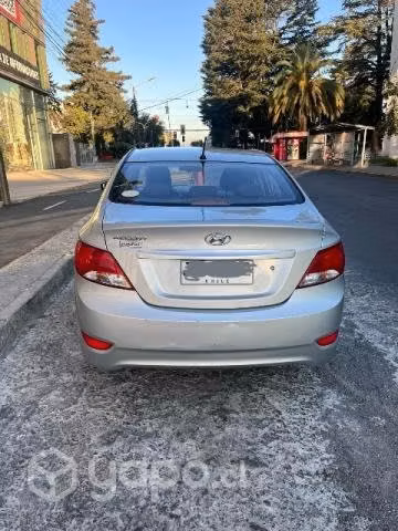 Hyundai Accent 2017 - Imagen 4