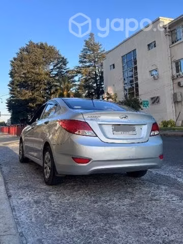 Hyundai Accent 2017 - Imagen 3
